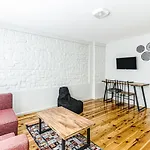 Flat With Balcony And Shared Terrace In Beyoglu
