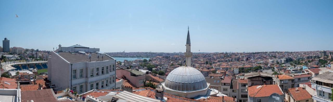 Flat With Balcony And Shared Terrace In Beyoglu