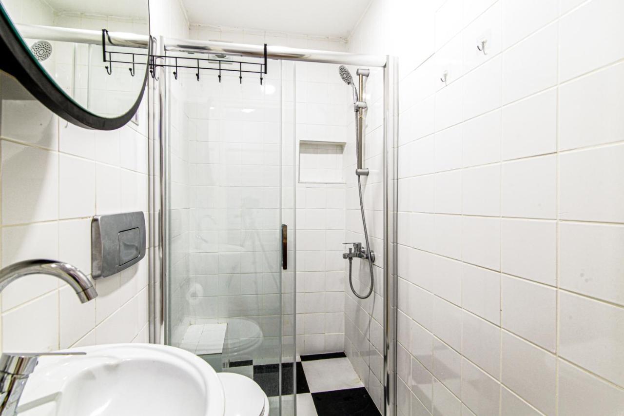 Flat With Balcony And Shared Terrace In Beyoglu Daire *