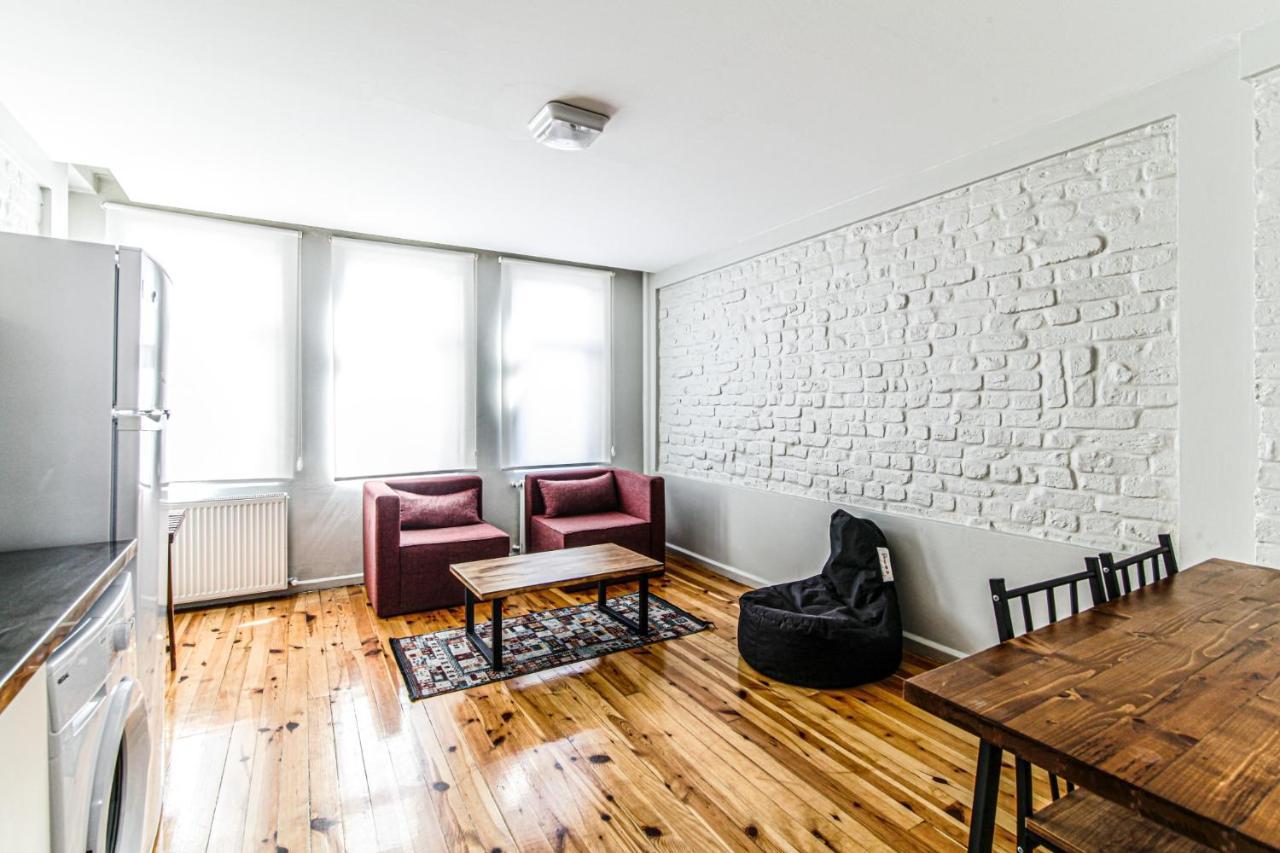 Flat With Balcony And Shared Terrace In Beyoglu Daire *
